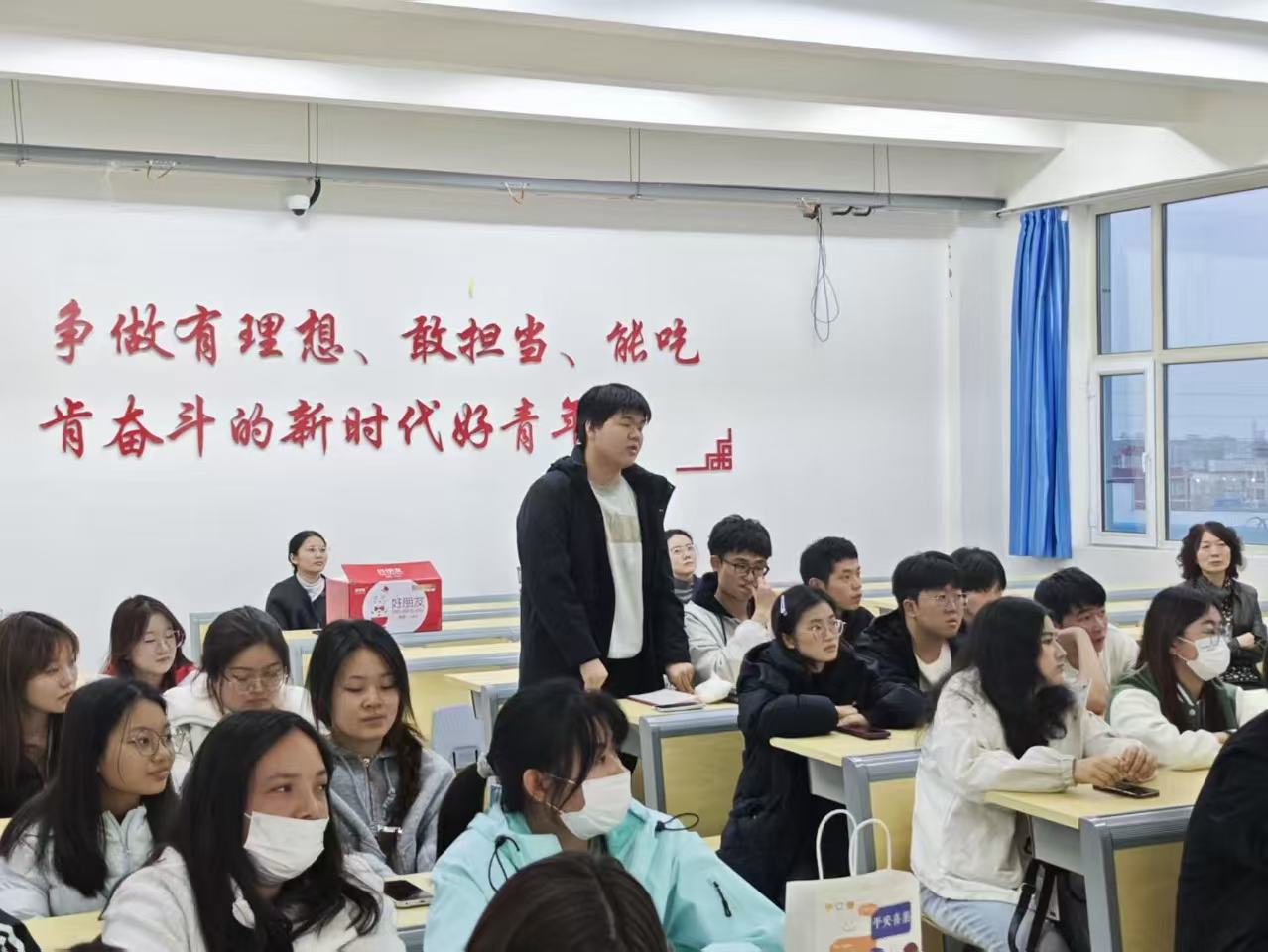 3b01d5cf8cb8219dae8807a7cafe16c3.png